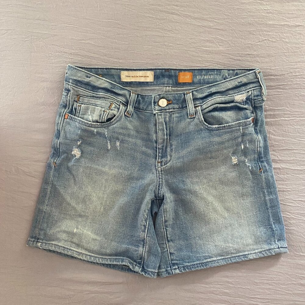 Anthropologie Pilcro Stet Denim Shorts, Size 28